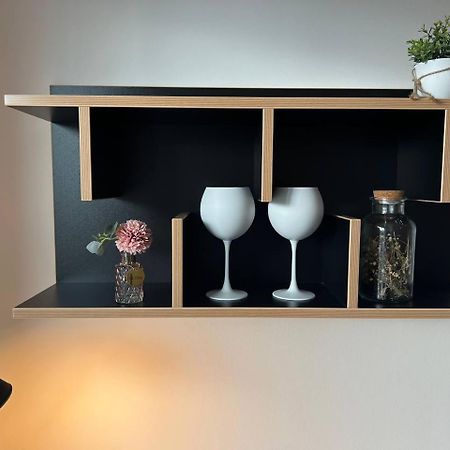 Cozy Modern Studio Next To Easy Side Galley Berlin Exterior foto